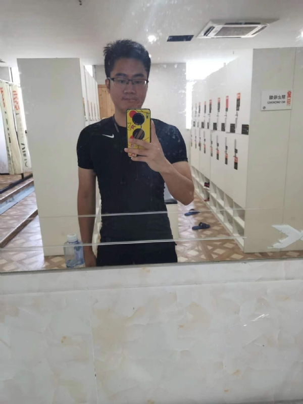 习惯发呆的第一张照片--厦门基督教相亲网
