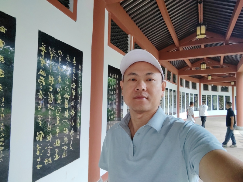 爱运动的范的第一张照片--厦门基督教相亲网